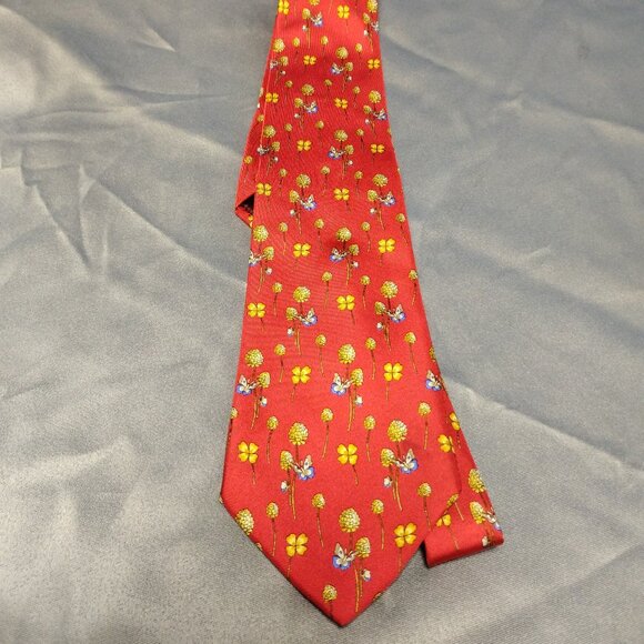 ❤️NWOT SALVATORE FERRAGAMO Red Butterfly Theme Silk Necktie Tie - Picture 2 of 7